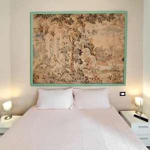 https://new-domus-santelmo.hotels-amalfi.com